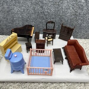 Vintage Renwal dollhouse furniture Huge Lot  piano vanity couch and more (READ)